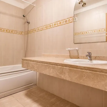 Encosta Da Marina Family