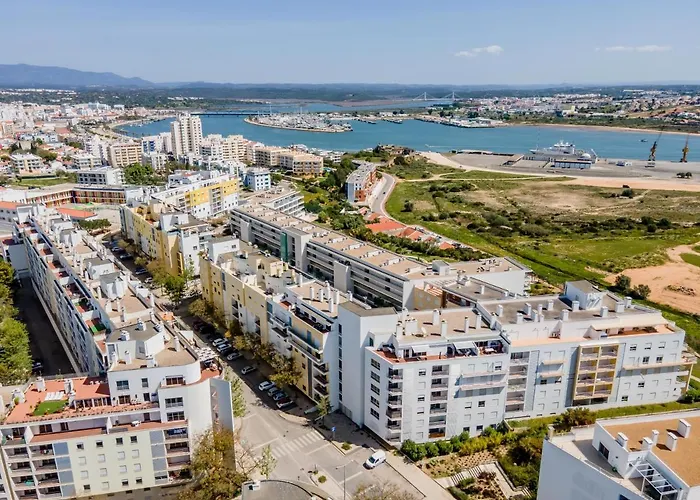 Encosta Da Marina Family